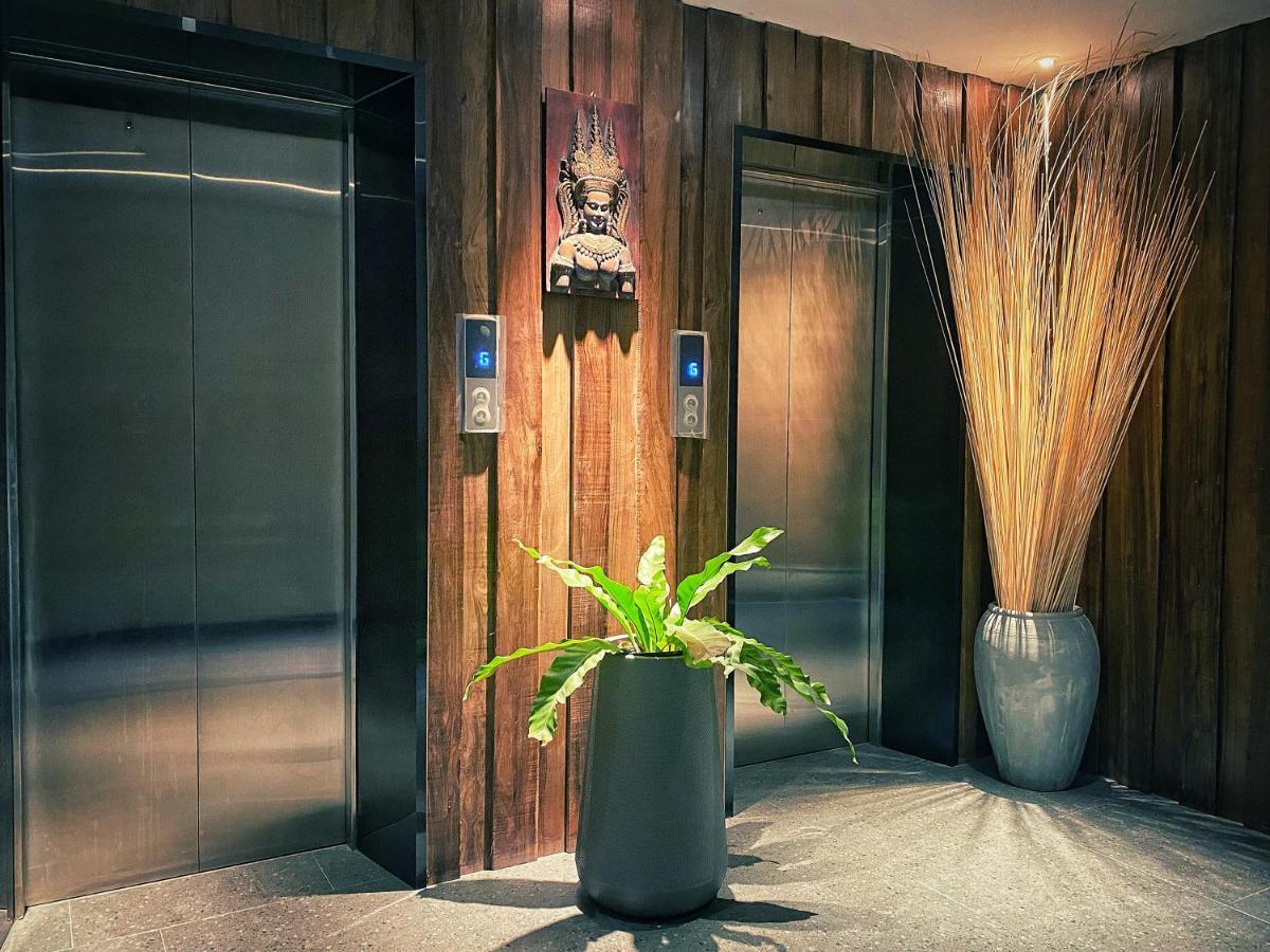 Yunfan Hotel Phnom Penh Exterior foto